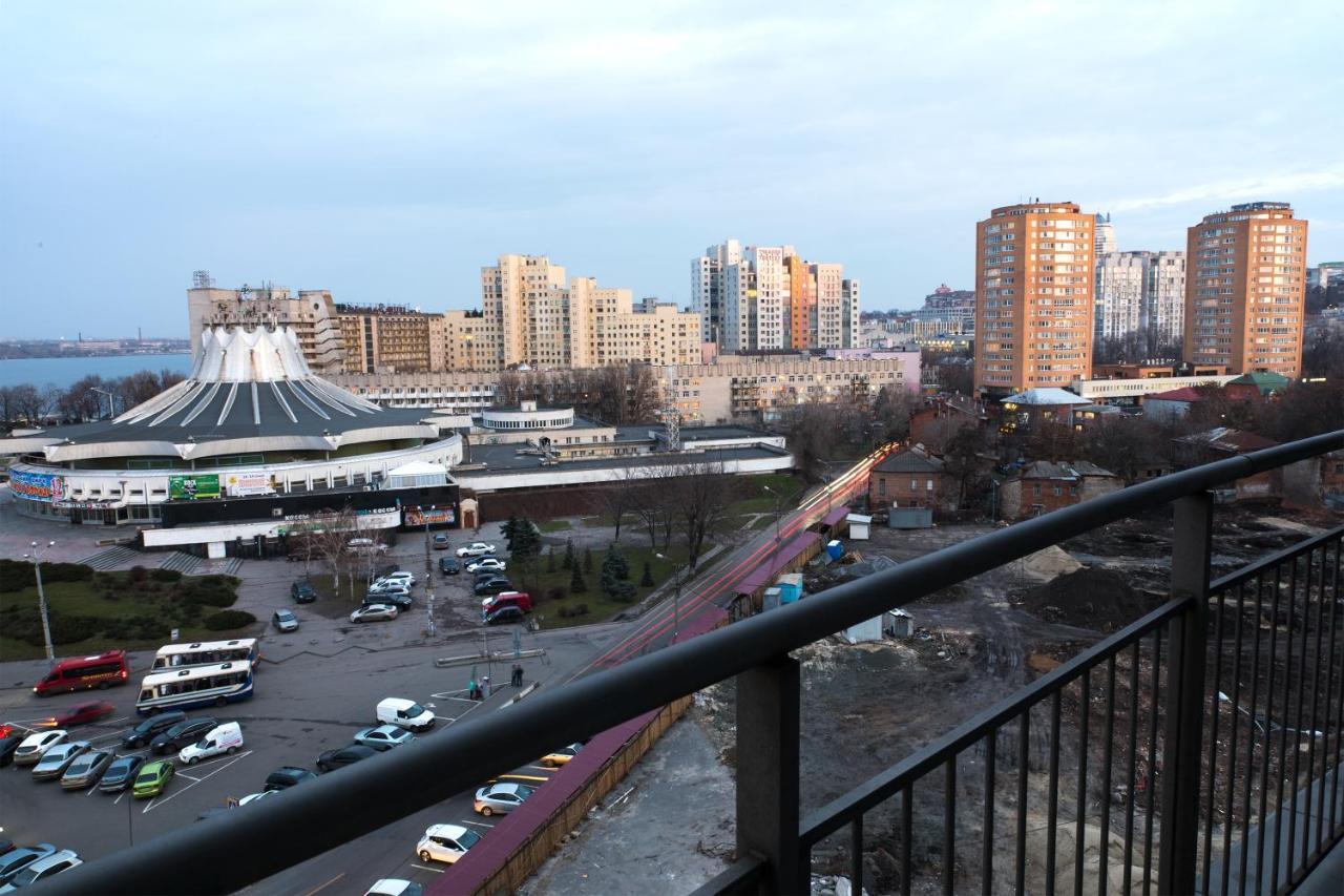 Staybridge Mini-Hotel In Most City Panoramic River View دنيبروبيتروفسك المظهر الخارجي الصورة